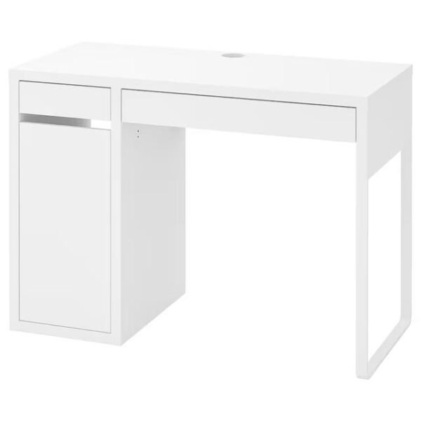 Installation et montage de bureau à domicile, meuble en kit